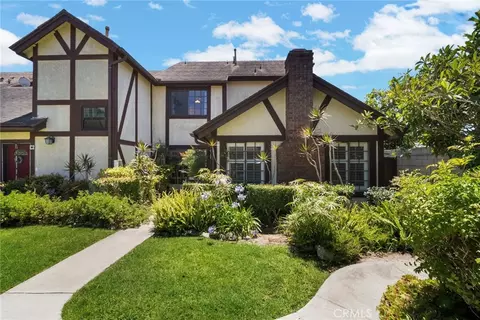 543 W Wilson #7, Costa Mesa, CA 92627