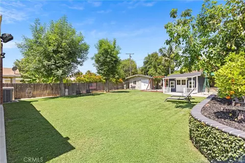 Exterior - 601 Cherry St, Brea, CA 92821 photo 5 of 9