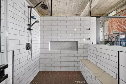 Bath - 100 W 5th St #7E, Long Beach, CA 90802 photo 2 of 2