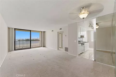 Living - 1140 E Ocean, Long Beach, CA 90802 photo 6 of 7