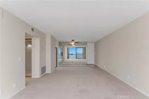 Living - 1140 E Ocean, Long Beach, CA 90802 photo 3 of 5