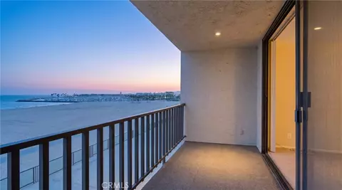 View/Area - 1140 E Ocean, Long Beach, CA 90802 photo 2 of 9
