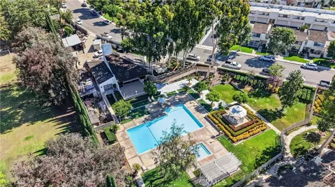 View/Area - 333 Surry Ct, Brea, CA 92821 photo 6 of 7