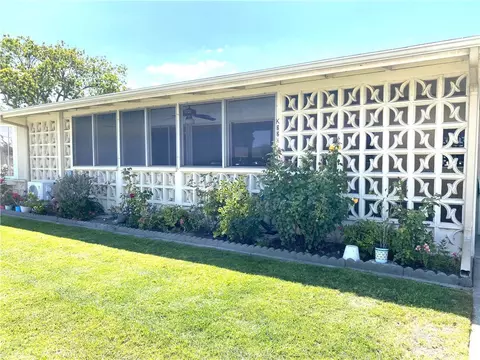 1560 Interlachen Rd M12-66k, Seal Beach, CA 90740