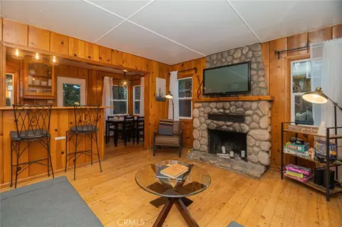 Living - 627 Rose Ln, Twin Peaks, CA 92391 photo 1 of 3