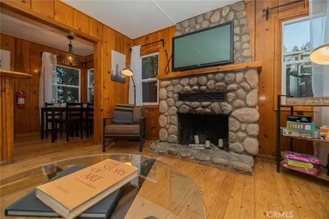 Living - 627 Rose Ln, Twin Peaks, CA 92391 photo 3 of 3
