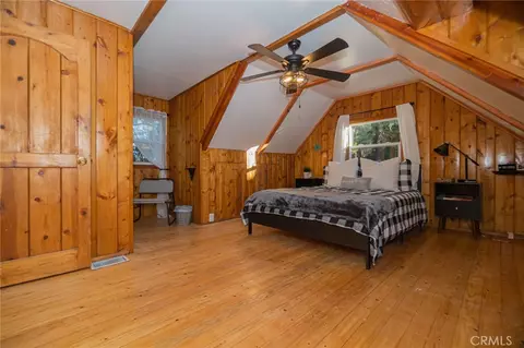 Bedroom - 627 Rose Ln, Twin Peaks, CA 92391 photo 10 of 11