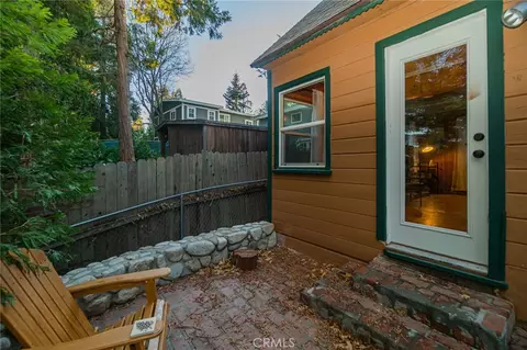 Exterior - 627 Rose Ln, Twin Peaks, CA 92391 photo 3 of 9