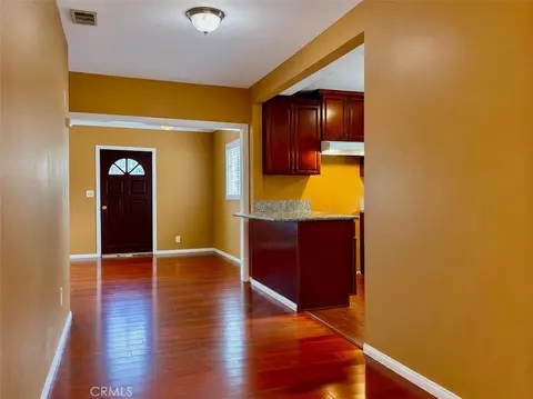 Entry Way - 1920 W W Spg, Long Beach, CA 90810 photo 1 of 3