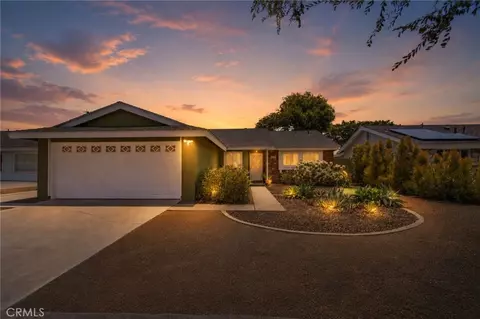 2858 Clark Ave, Long Beach, CA 90815