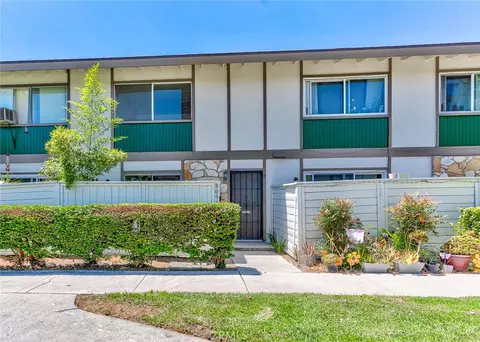 8098 Kerr Grn, Buena Park, CA 90621