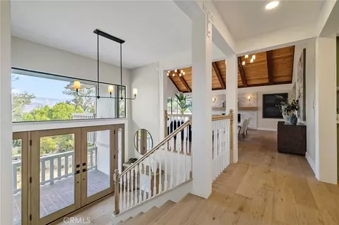 Entry Way - 275 Fairview Rd, Ojai, CA 93023 photo 4 of 8