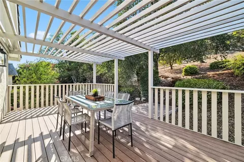Exterior - 275 Fairview Rd, Ojai, CA 93023 photo 16 of 19