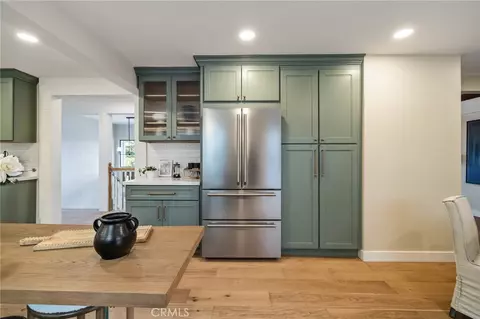 Kitchen - 275 Fairview Rd, Ojai, CA 93023 photo 5 of 6