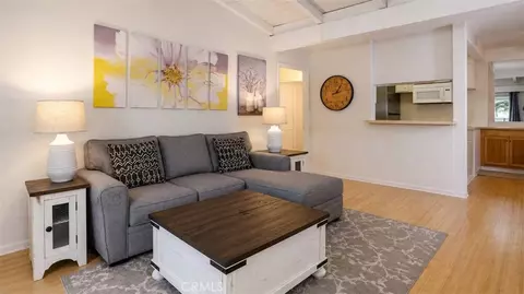 1345 Cabrillo Park Dr #P-14, Santa Ana, CA 92701