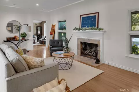 Living - 730 E Roosevelt, Long Beach, CA 90807 photo 2 of 5