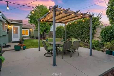 Exterior - 730 E Roosevelt, Long Beach, CA 90807 photo 17 of 19