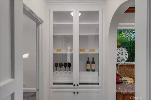 Entry Way - 730 E Roosevelt, Long Beach, CA 90807 photo 4 of 4
