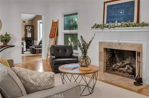 Living - 730 E Roosevelt, Long Beach, CA 90807 photo 3 of 5
