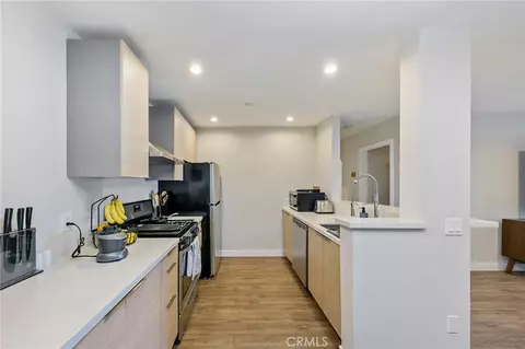 Kitchen - 1060 Olive, Long Beach, CA 90813 photo 3 of 4