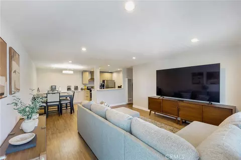 Living - 1060 Olive, Long Beach, CA 90813 photo 4 of 4