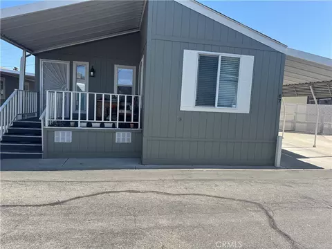 12737 Rosecrans Ave, Norwalk, CA 90650