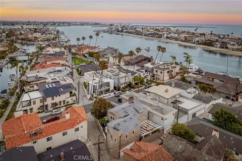 View/Area - 33 Palermo Walk, Long Beach, CA 90803 photo 1 of 3