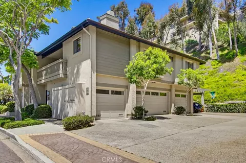 6048 Cirrus St, San Diego, CA 92110