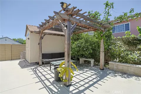 Exterior - 8952 Pebble Bch, Westminster, CA 92683 photo 5 of 6