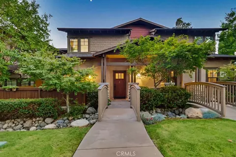 118 E Sierra Madre, Sierra Madre, CA 91024