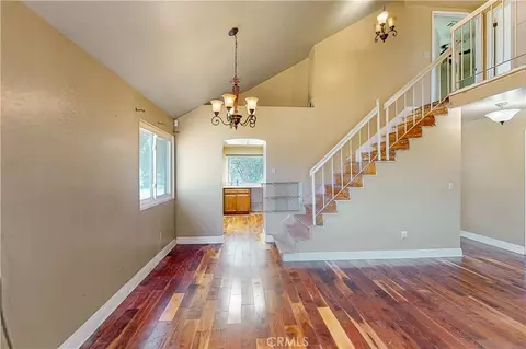 Living - 1510 Karon St, Redlands, CA 92374 photo 2 of 9
