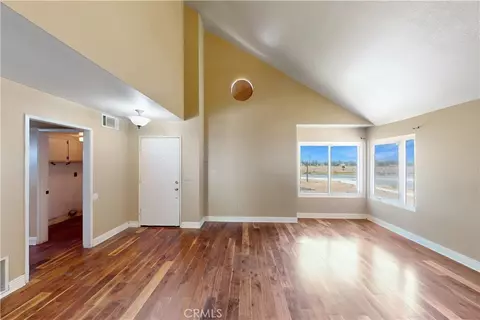 Living - 1510 Karon St, Redlands, CA 92374 photo 3 of 9