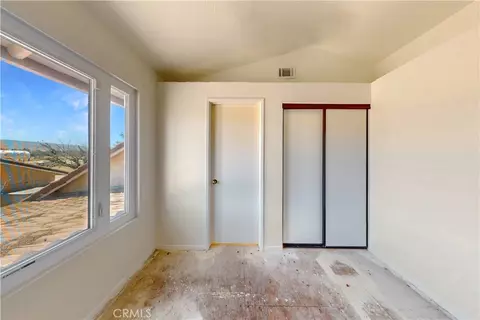Bedroom - 1510 Karon St, Redlands, CA 92374 photo 5 of 8