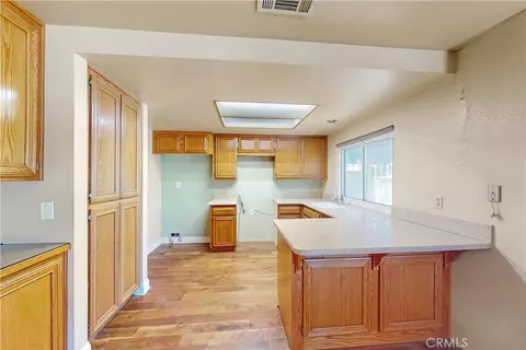 Entry Way - 1510 Karon St, Redlands, CA 92374 photo 2 of 2