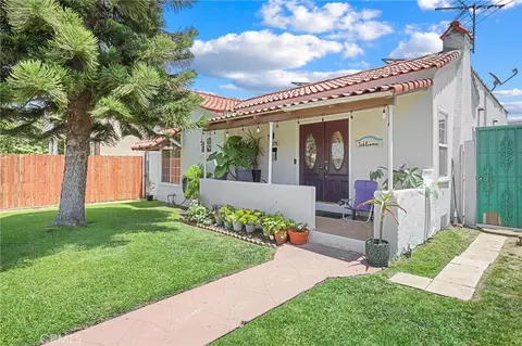 2376 Locust Ave, Long Beach, CA 90806