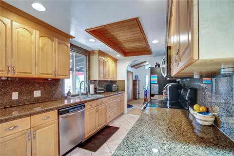 Kitchen - 1026 Arnold Way, Alpine, CA 91901 photo 1 of 3