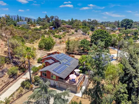 View/Area - 1026 Arnold Way, Alpine, CA 91901 photo 2 of 8
