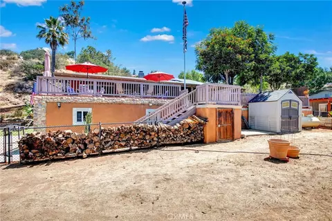 Exterior - 1026 Arnold Way, Alpine, CA 91901 photo 6 of 22