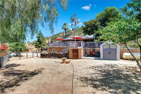 Exterior - 1026 Arnold Way, Alpine, CA 91901 photo 7 of 22