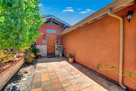 Exterior - 1026 Arnold Way, Alpine, CA 91901 photo 9 of 22