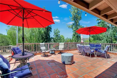 Exterior - 1026 Arnold Way, Alpine, CA 91901 photo 13 of 22