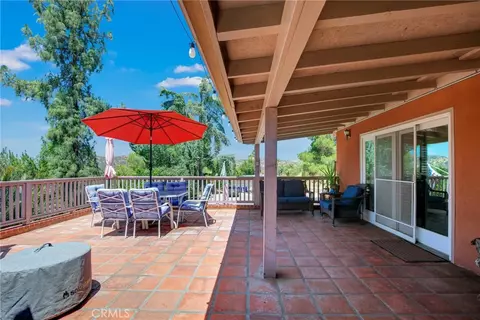 Exterior - 1026 Arnold Way, Alpine, CA 91901 photo 14 of 22