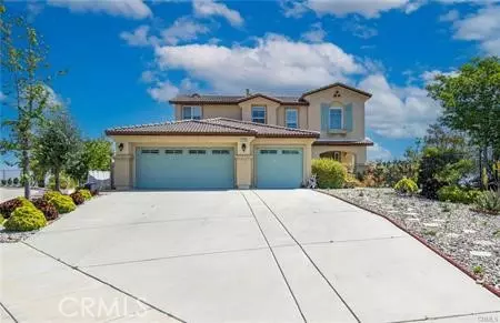 29240 Willow Ridge Ct, Lake Elsinore, CA 92530