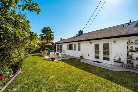 Exterior - 537 S Gardner, Orange, CA 92866 photo 10 of 12