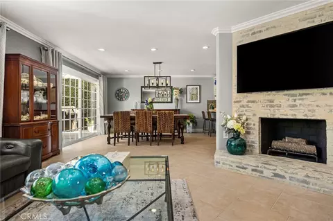 Dining - 537 S Gardner, Orange, CA 92866 photo 1 of 7