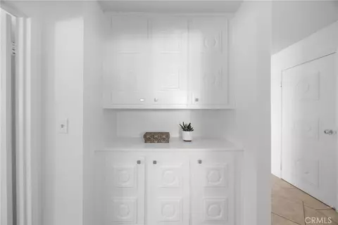 Entry Way - 8350 E Blithedale, Long Beach, CA 90808 photo 3 of 3