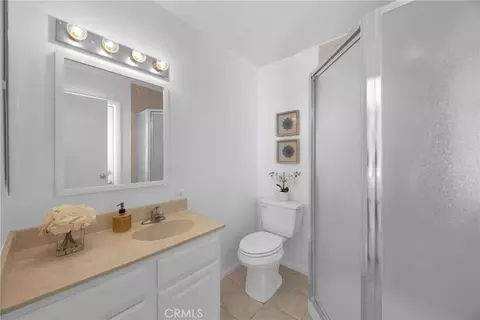 Bath - 8350 E Blithedale, Long Beach, CA 90808 photo 1 of 3
