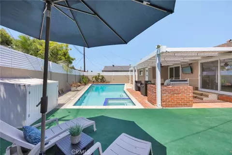 Exterior - 8350 E Blithedale, Long Beach, CA 90808 photo 6 of 9