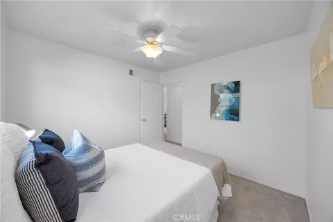 Bedroom - 8350 E Blithedale, Long Beach, CA 90808 photo 8 of 10