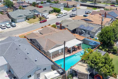 View/Area - 8350 E Blithedale, Long Beach, CA 90808 photo 6 of 8